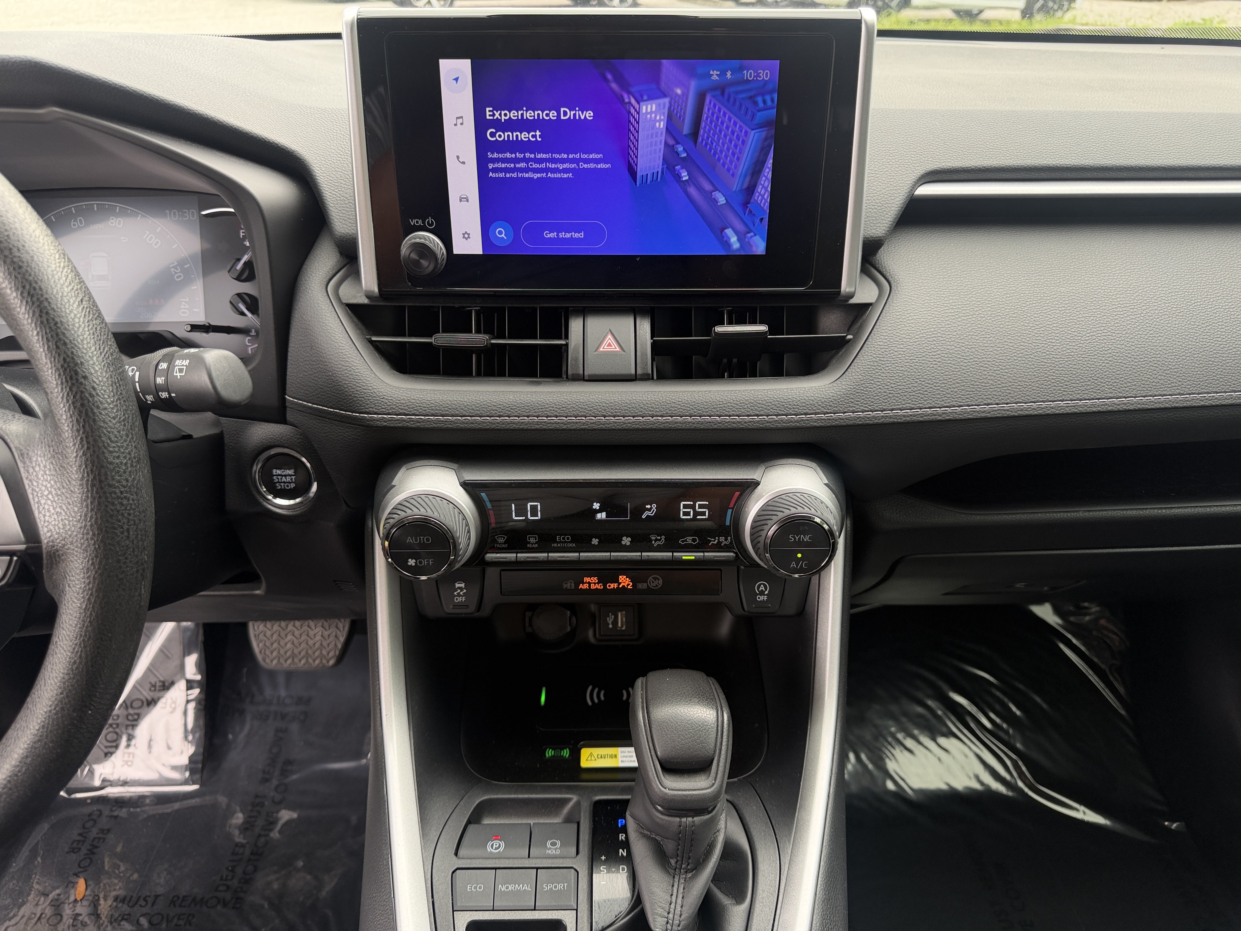 Used 2024 Toyota RAV4 XLE w/ Convenience Package FWD image 24