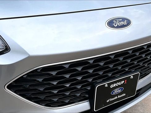 Certified 2022 Ford Escape SEL image 29