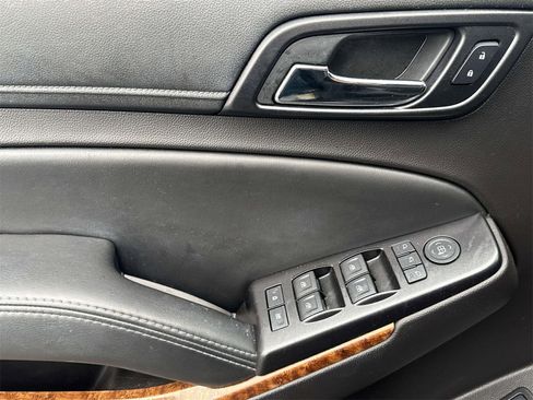 Used 2016 Chevrolet Tahoe LTZ image 13
