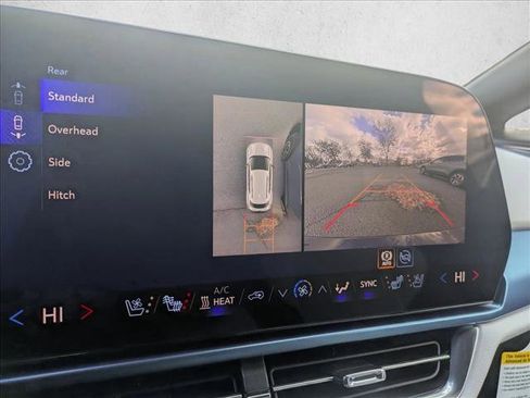 New 2026 Chevrolet Equinox EV LT image 13