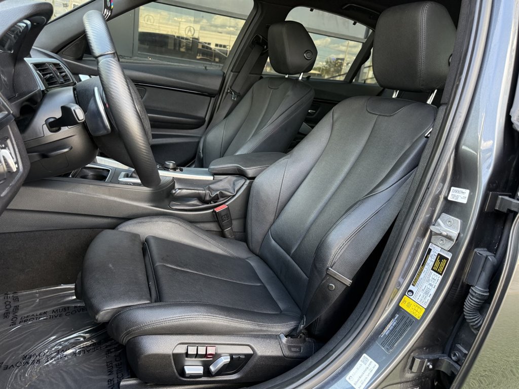 Used 2016 BMW 328i Sedan w/ Driver Assistance Package RWD image 12