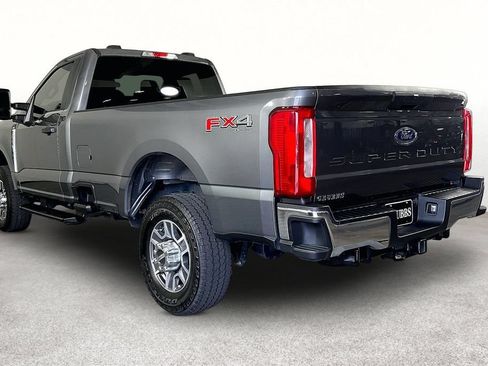 Used 2025 Ford F350 XLT w/ FX4 Off-Road Package AWD/4WD image 15