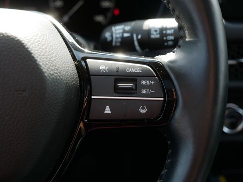 Used 2023 Honda HR-V EX-L image 30
