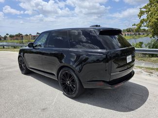 Certified 2023 Land Rover Range Rover SE video 2