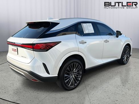 Used 2024 Lexus RX 350 FWD w/ Convenience Package image 6
