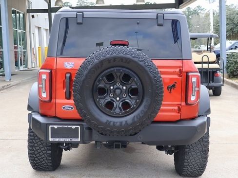 Certified 2024 Ford Bronco Wildtrak image 4