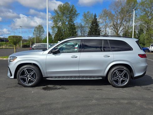 New 2026 Mercedes-Benz GLS 450 4MATIC image 3
