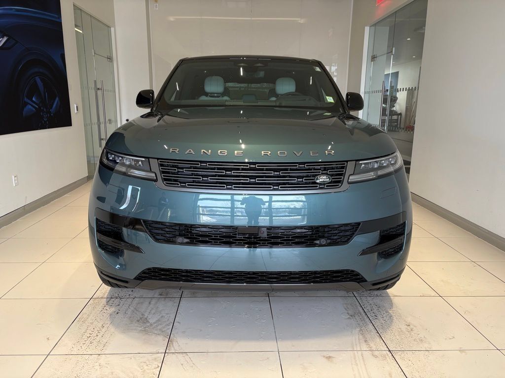 New 2026 Land Rover Range Rover Sport SE AWD/4WD image 6