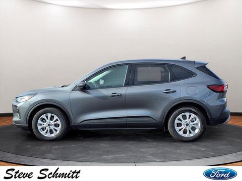 Used 2025 Ford Escape Active w/ Cold Weather Package image 21