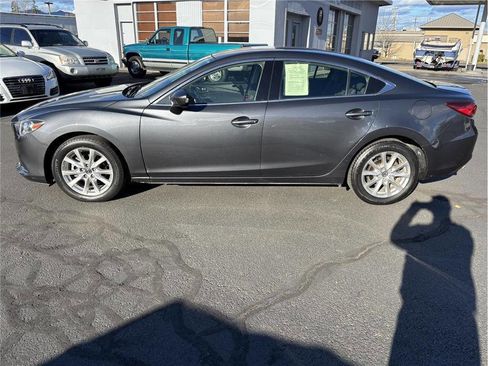Used 2016 MAZDA MAZDA6 Sport image 2