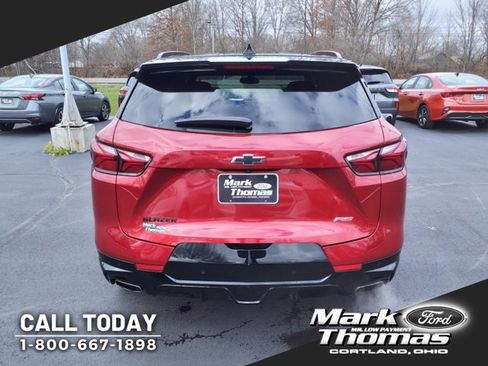 Used 2022 Chevrolet Blazer RS w/ Enhanced Convenience Package image 4