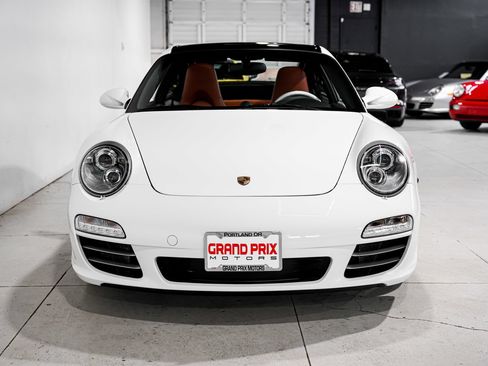 Used 2010 Porsche 911 Targa 4S AWD/4WD image 5