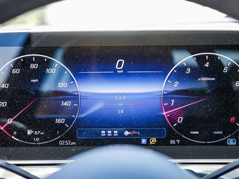 New 2025 Mercedes-Benz C 300 4MATIC Sedan image 23