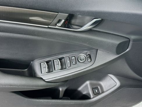 Used 2020 Honda Accord Sport image 15