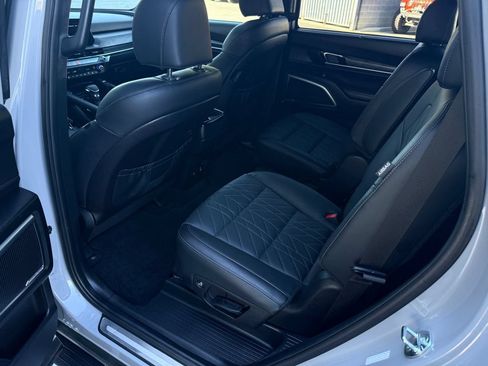 Used 2025 Kia Telluride SX Prestige X-Pro AWD/4WD image 33
