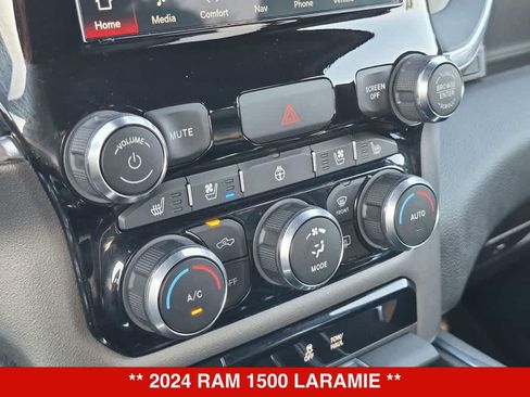 Used 2024 RAM 1500 Laramie RWD image 30