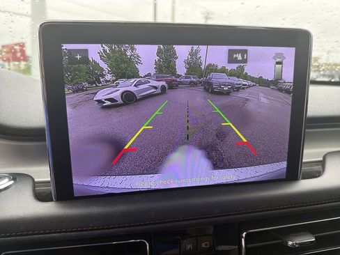 Used 2023 Lincoln Aviator AWD w/ Premium Package image 17