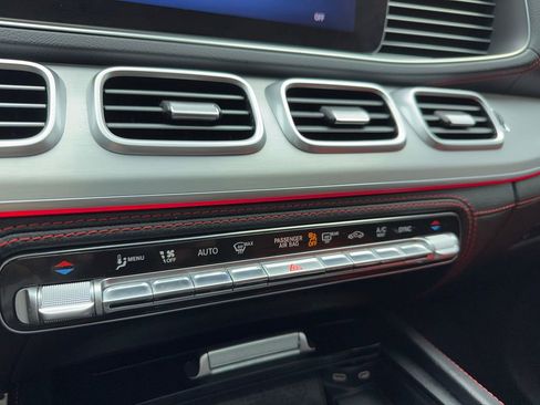 Used 2024 Mercedes-Benz GLE 53 AMG 4MATIC Coupe image 30