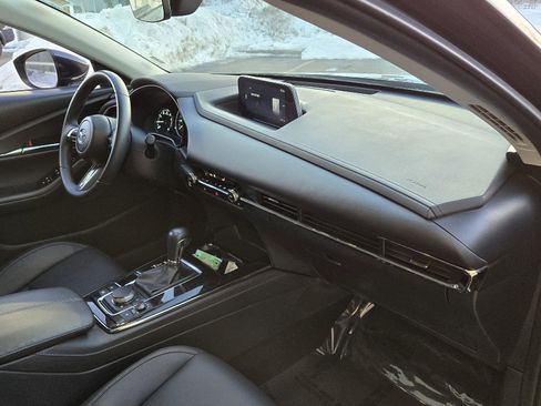 Used 2025 MAZDA CX-30 AWD 2.5 S w/ Preferred Package image 16