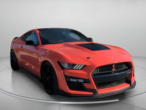Certified 2022 Ford Mustang Shelby GT500 w/ Technology Package image 2