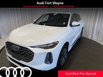 Used 2025 Audi Q5 Premium w/ Convenience Package