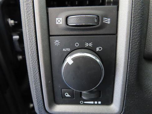 Used 2018 RAM 1500 Tradesman w/ Popular Equipment Group image 15