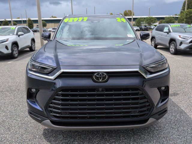 Used 2024 Toyota Grand Highlander FWD image 9