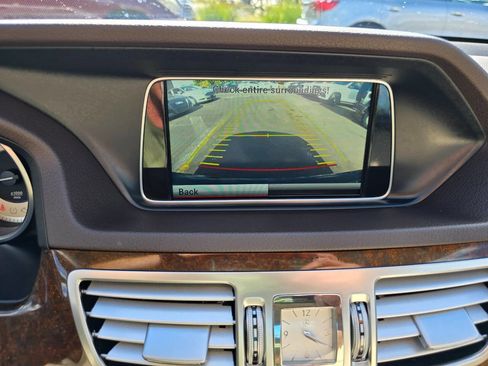 Used 2015 Mercedes-Benz E 250 BlueTEC 4MATIC Sedan w/ Premium 1 Package image 17