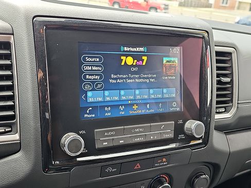 Certified 2024 Nissan Frontier SV w/ Technology Package image 17