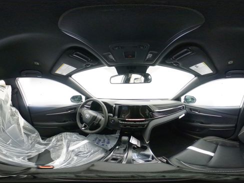 New 2026 Toyota Camry SE image 33