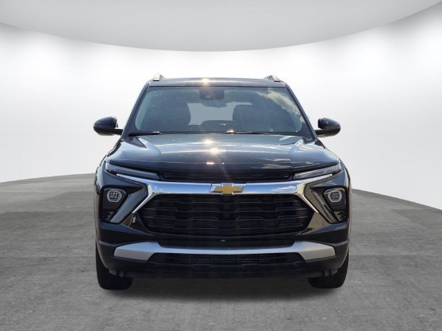 Used 2025 Chevrolet TrailBlazer LT AWD/4WD image 30