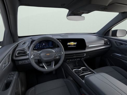 New 2026 Chevrolet Traverse LT image 15