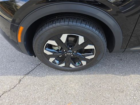 Used 2023 Kia Sportage X-Line w/ X-Line Premium Package image 11