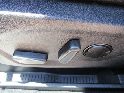 Used 2024 Ford Edge Titanium w/ Equipment Group 301A AWD/4WD image 11