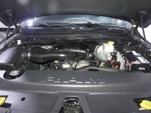Used 2019 RAM 1500 Limited w/ Advanced Safety Group AWD/4WD image 11