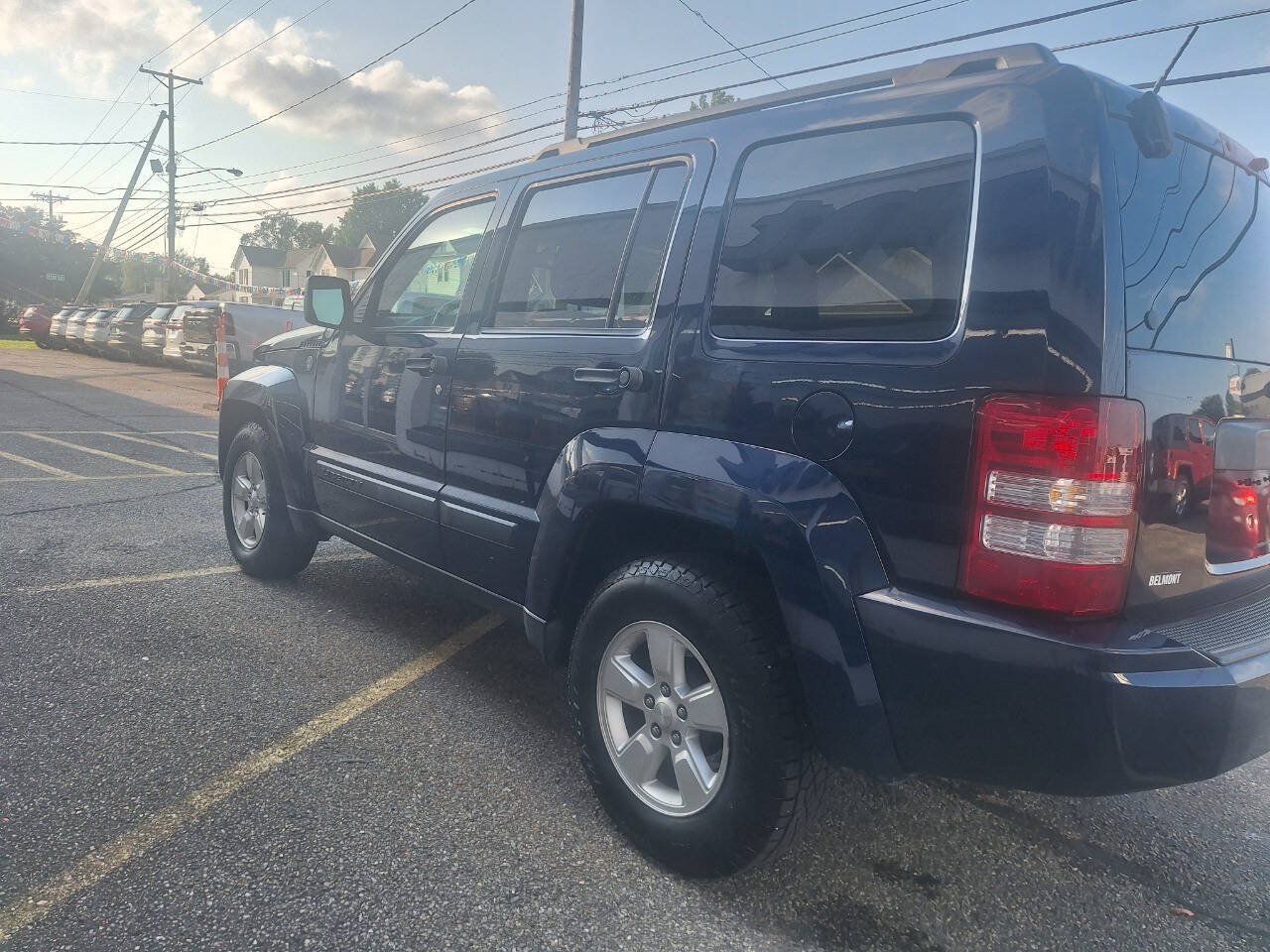 Used 2012 Jeep Liberty Sport w/ Popular Equipment Group AWD/4WD image 5