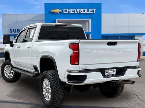 Used 2024 Chevrolet Silverado 3500 LTZ w/ LTZ Plus Package AWD/4WD image 3