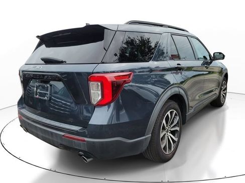 Certified 2022 Ford Explorer ST-Line RWD image 2