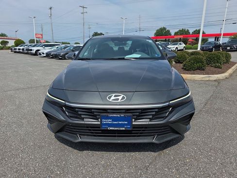 Certified 2024 Hyundai Elantra SEL FWD image 12