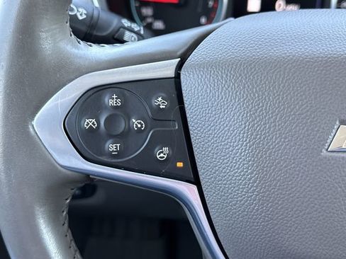 Used 2021 Chevrolet Traverse Premier image 16