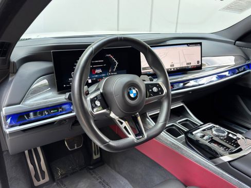 Used 2023 BMW 740i w/ Parking Assistance Package RWD image 14