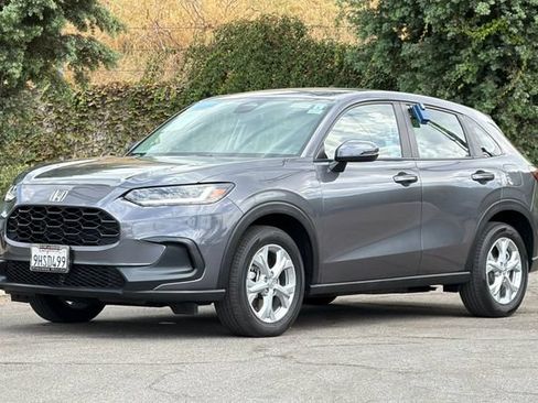 Certified 2024 Honda HR-V LX image 9