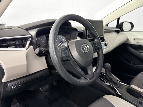 Certified 2023 Toyota Corolla LE FWD image 4