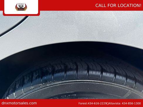 Used 2018 Chevrolet Equinox LS AWD/4WD image 13