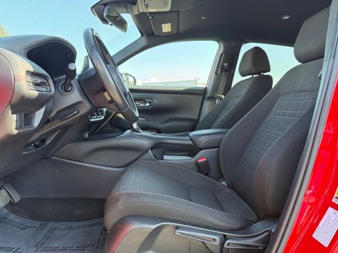 Used 2024 Honda HR-V Sport image 15