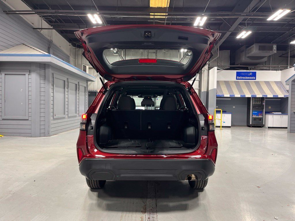 Used 2026 Subaru Forester AWD/4WD image 10