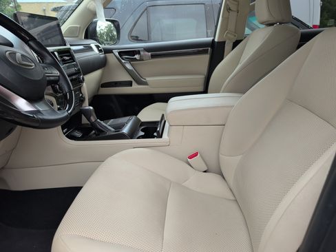 Certified 2023 Lexus GX 460 Premium w/ Premium Package AWD/4WD image 7