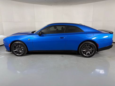 New 2026 Dodge Charger Scat Pack w/ Blacktop Package AWD/4WD image 5