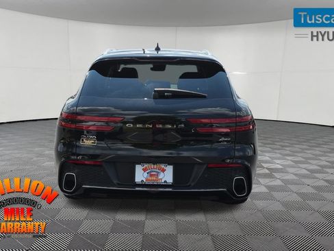 Used 2025 Genesis GV70 2.5T AWD/4WD image 7