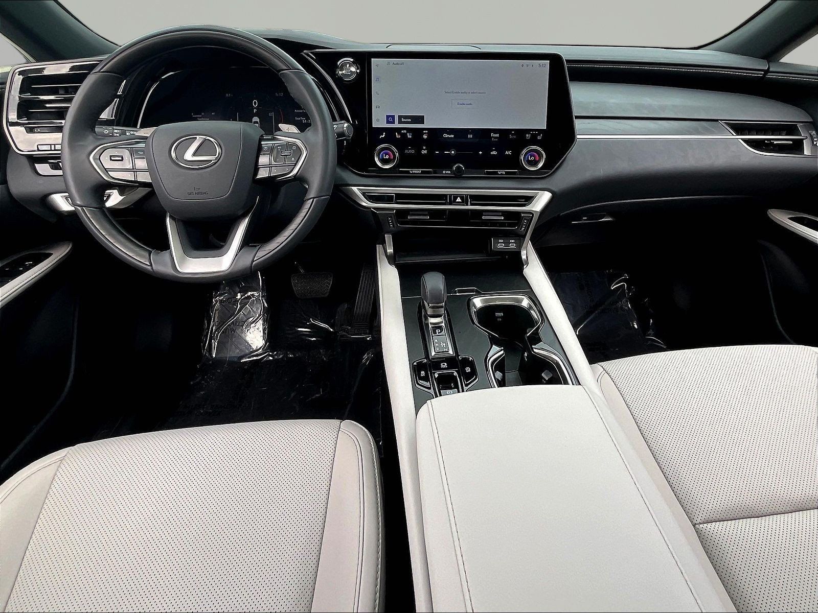 Used 2025 Lexus RX 350 Premium w/ Accessory Package (Z1) FWD image 7